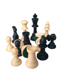 Lion plastic chess pieces in canvas bag (4 queens)