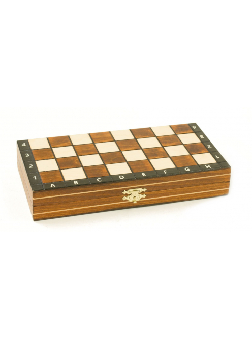 Wooden boxed magnetic chess set